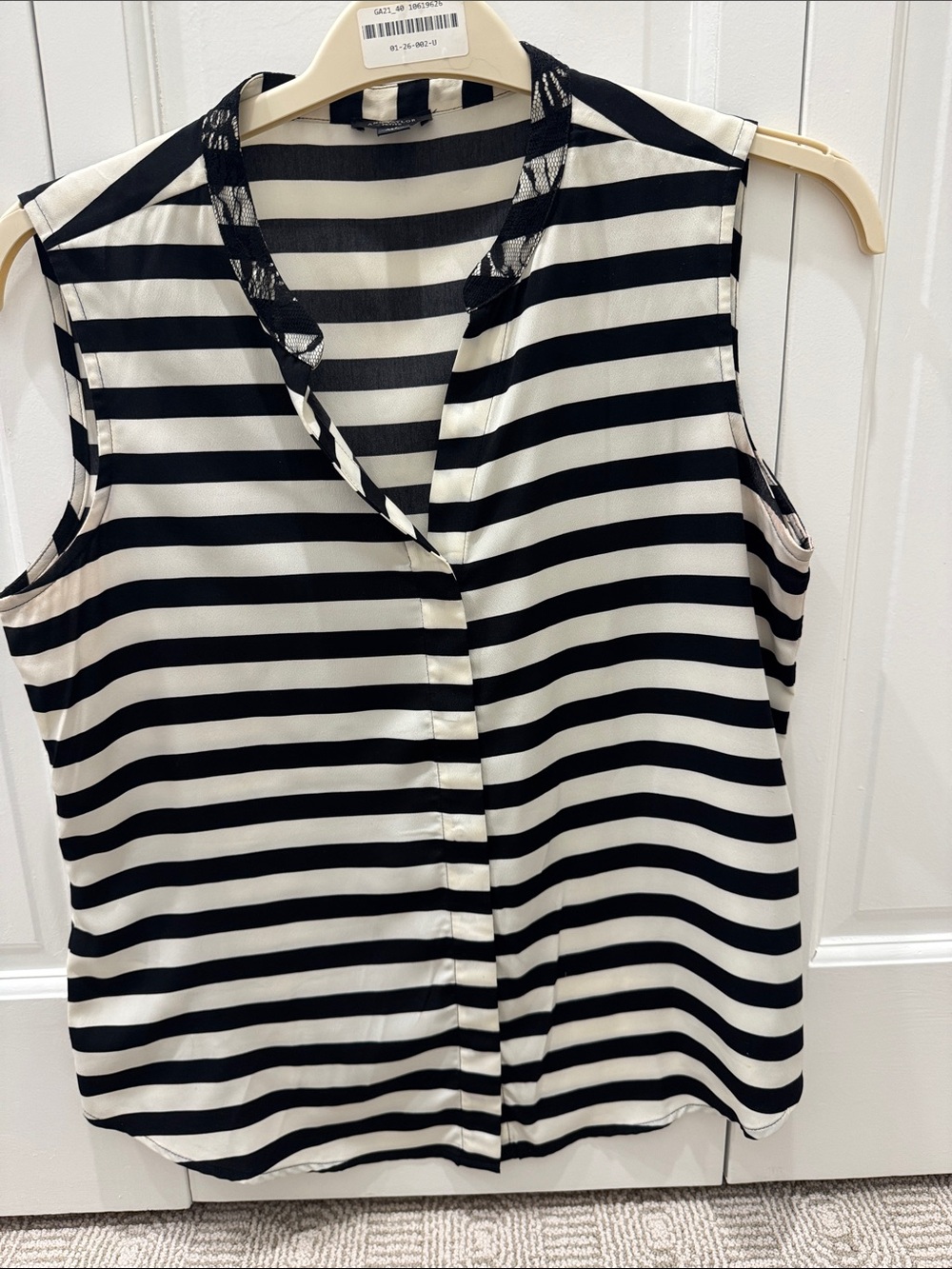 Ann Taylor Black and White Striped Sleeveless V-Neck Blouse